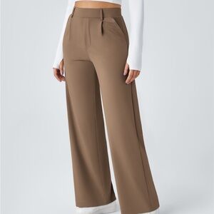 Halara High Waisted Pilcated Pant